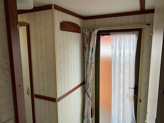 Atlas Sherwood Super Static Caravan (2000) - Picture 8