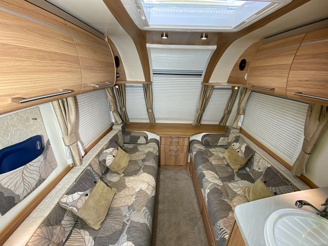 Bailey Pegasus Rimini Touring Caravan (2013) - Picture 10