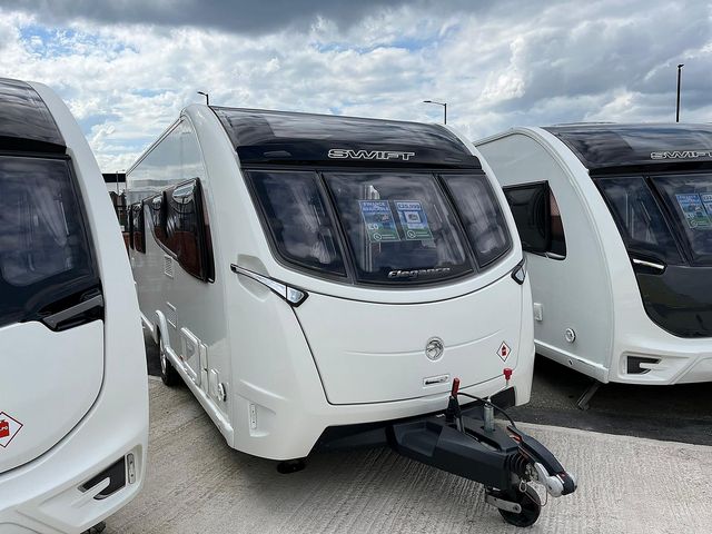 Swift Elegance 580 Touring Caravan (2019) - Picture 2