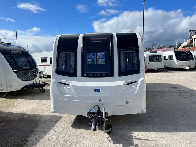 Bailey Pegasus Grande SE Messina Touring Caravan (2021) - Picture 4
