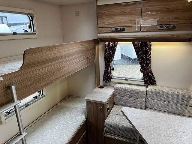 Swift Challenger 590 Touring Caravan (2019) - Picture 5