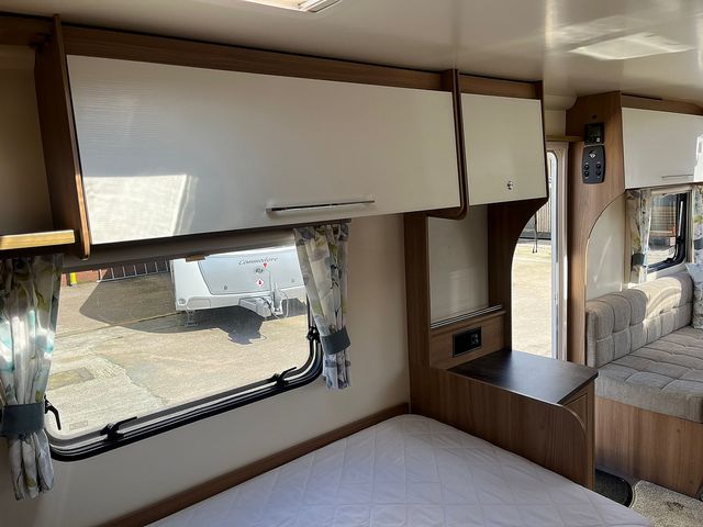 Bailey Pursuit 530/4 Touring Caravan (2017) - Picture 12