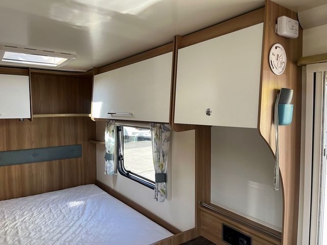 Bailey Pursuit 530/4 Touring Caravan (2017) - Picture 13