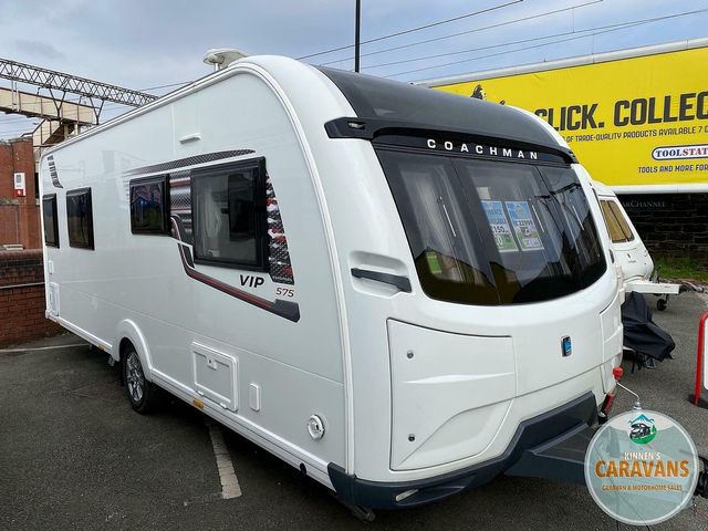 Coachman VIP 575 Touring Caravan (2018) - Picture 1