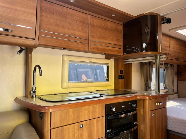 Buccaneer Schooner Touring Caravan (2013) - Picture 5