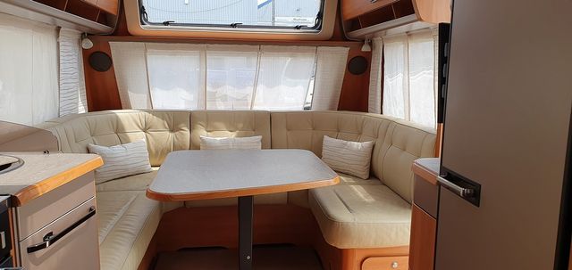 Hymer Nova GL 545 Touring Caravan (2015) - Picture 6