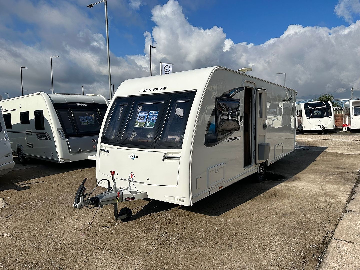 LunarCosmos 574Touring Caravan for sale