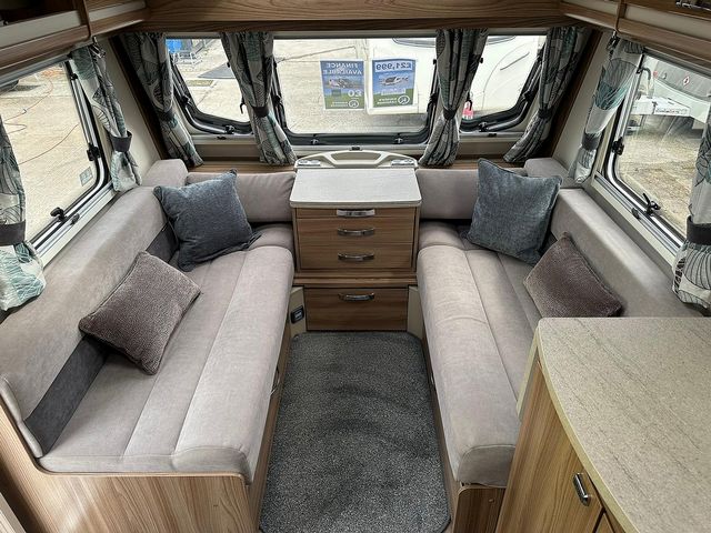 Swift Challenger 635 Touring Caravan (2018) - Picture 5