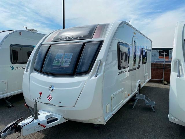 Swift Corniche Touring Caravan (2014) - Picture 2