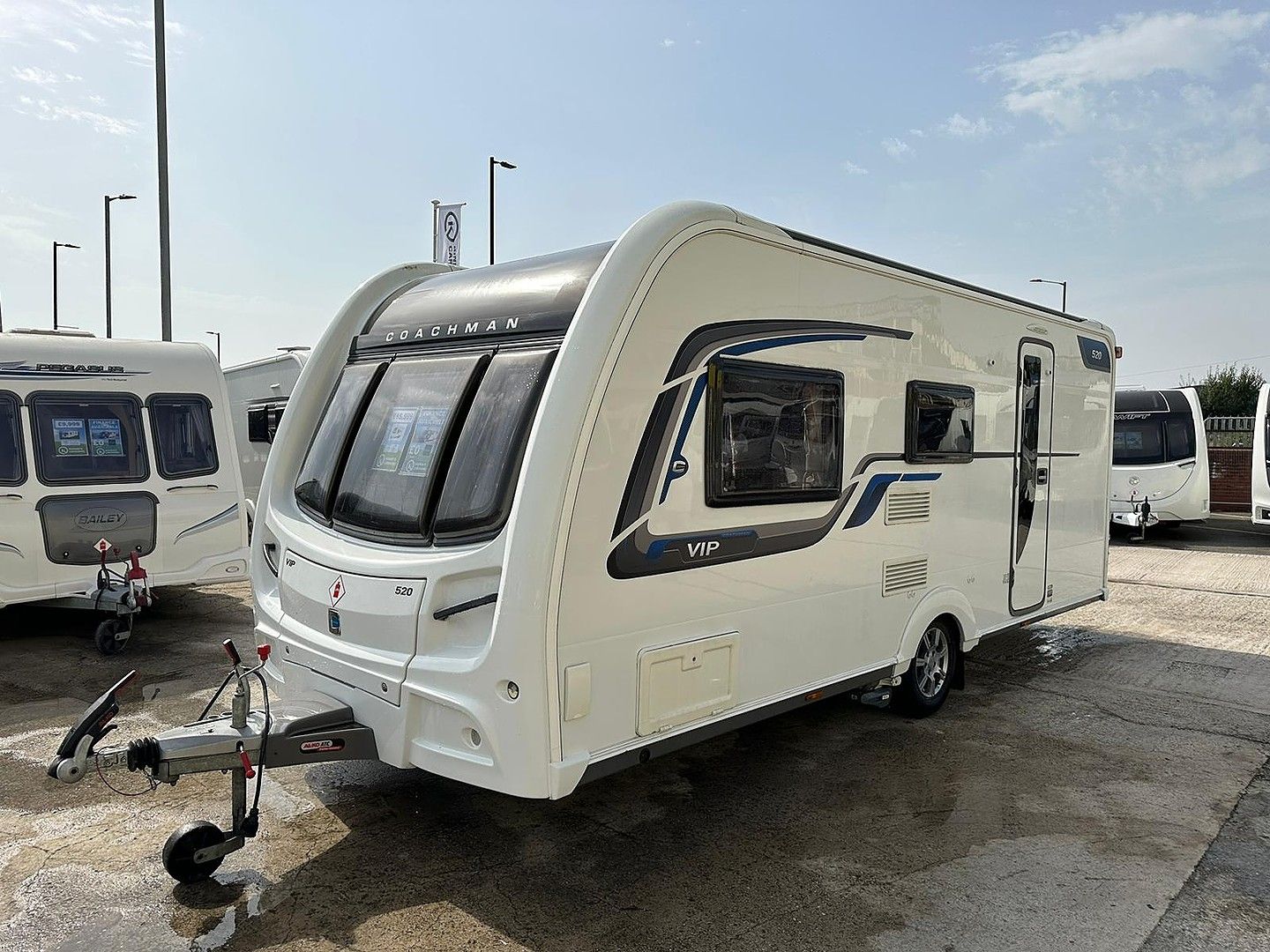 CoachmanVIP 520Touring Caravan for sale