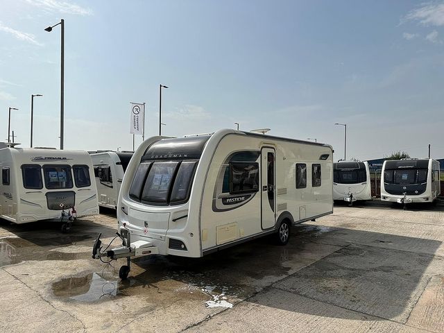 Coachman Pastiche 545/4 Touring Caravan (2012) - Picture 1