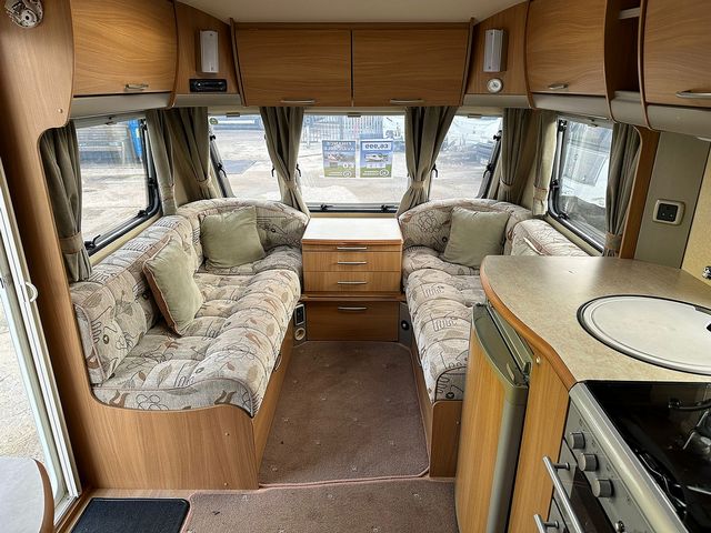 Swift Fairway 540 Touring Caravan (2007) - Picture 14