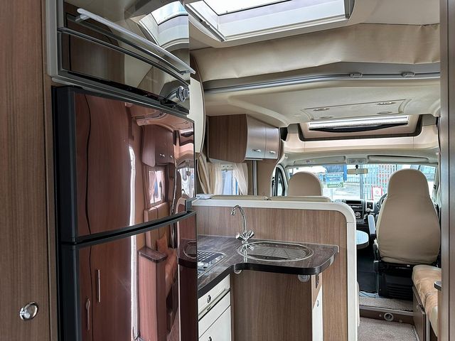 Chausson Welcome 69 Motorhome (2013) - Picture 19