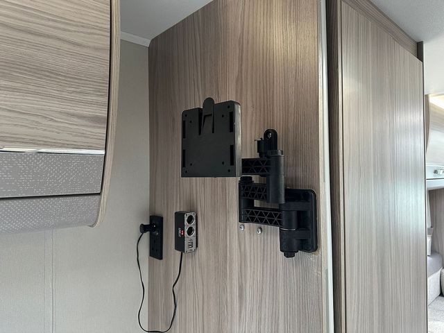 Elddis Supreme 155 Motorhome (2021) - Picture 17