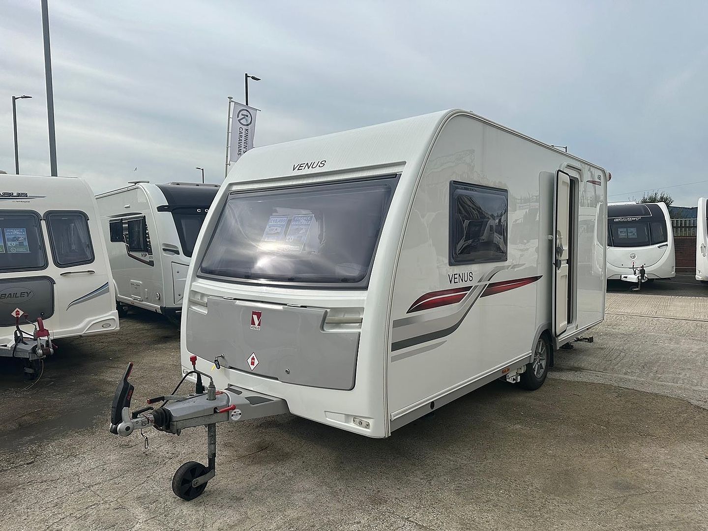 LunarVenus 460Touring Caravan for sale
