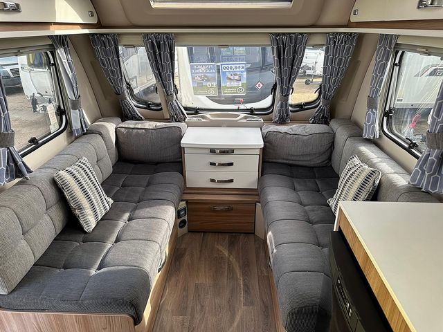 Swift Sprite Quattro Plus Touring Caravan (2018) - Picture 11