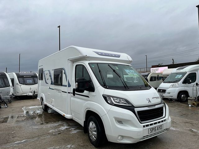 Bailey Approach Advance 665 Motorhome (2015) - Picture 5