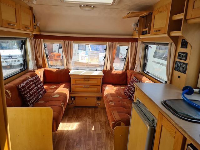 Elddis 534 Touring Caravan (2007) - Picture 6