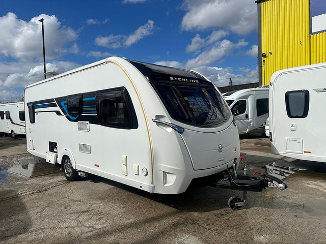 Sterling Continental 570 Touring Caravan (2017) - Picture 5