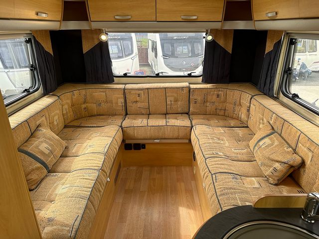Ace Airstream 630 PR Motorhome (2007) - Picture 9