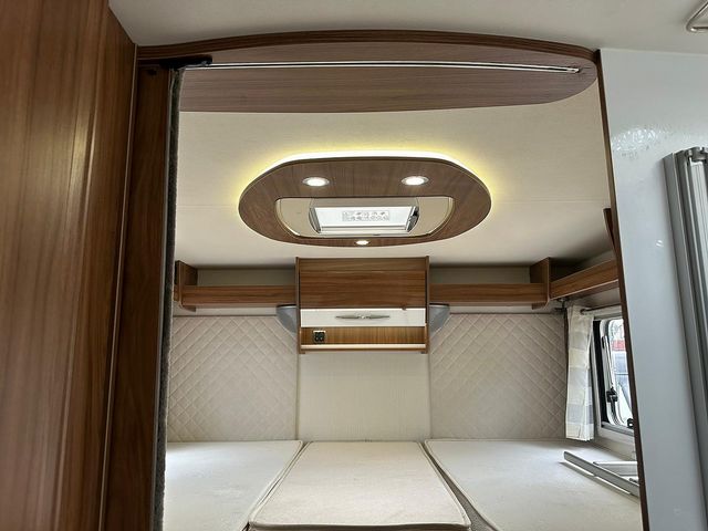 Pilote Sensation G700 Motorhome (2016) - Picture 13