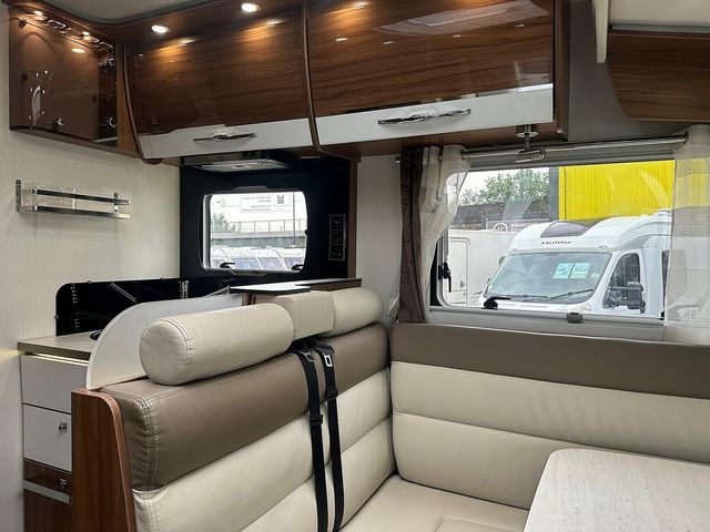 Pilote Sensation G700 Motorhome (2016) - Picture 9