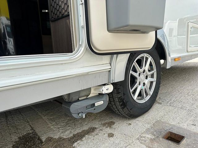 Elddis Affinity 554 Touring Caravan (2020) - Picture 6