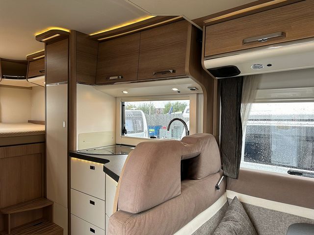 Carthago Malibu Motorhome (2020) - Picture 13