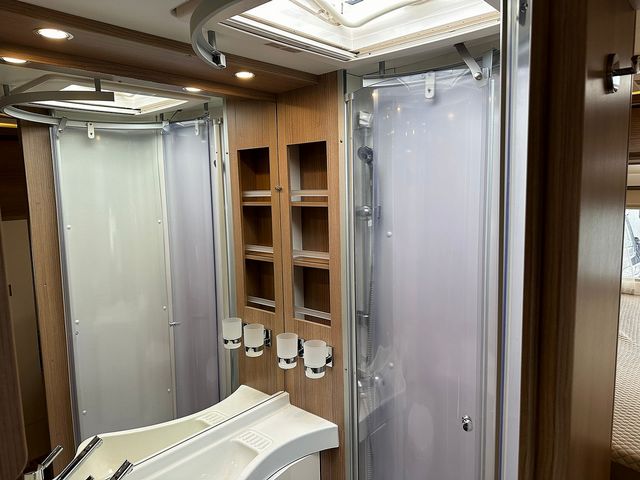 Carthago Malibu Motorhome (2020) - Picture 9