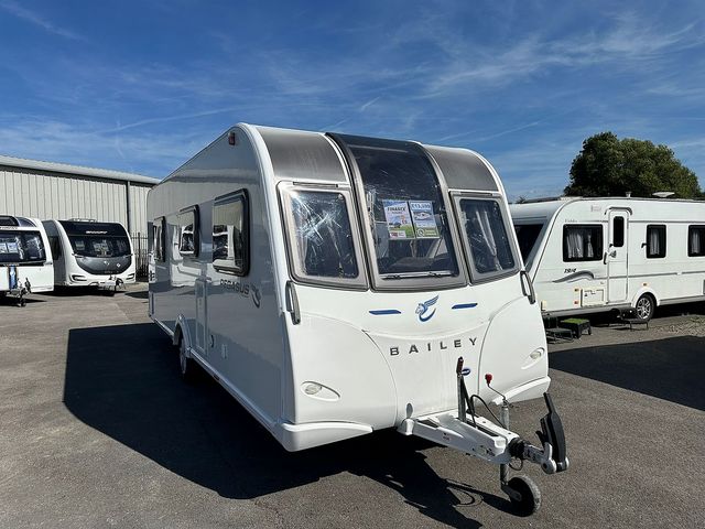 Bailey Pegasus Brindisi Touring Caravan (2017) - Picture 2