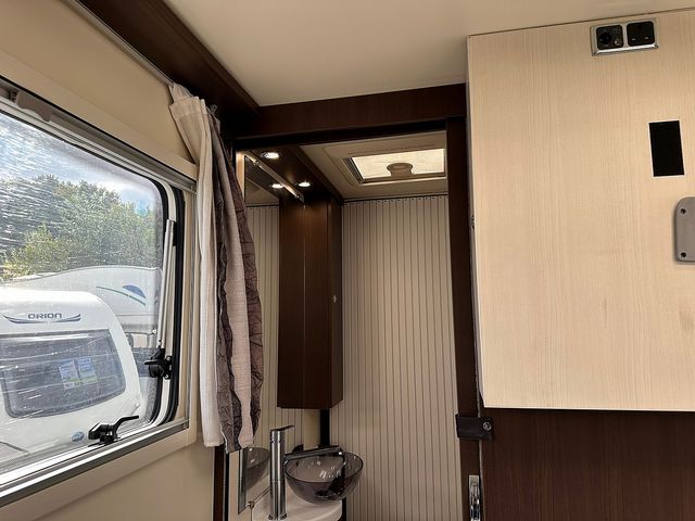 Benimar Mileo 294 Motorhome (2015) - Picture 12