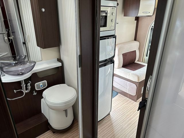 Benimar Mileo 294 Motorhome (2015) - Picture 13