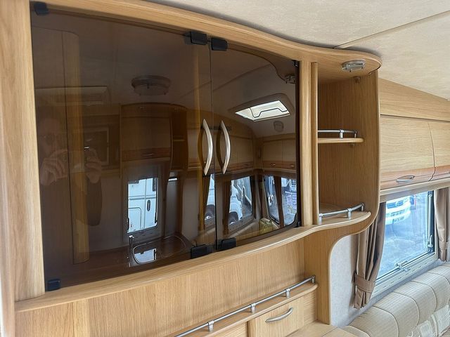 Coachman Pastiche Touring Caravan (2008) - Picture 8