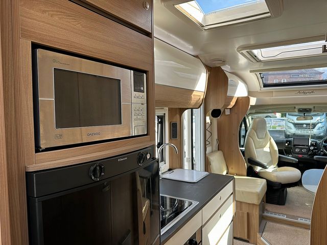 Bailey Autograph 794i Motorhome (2017) - Picture 14