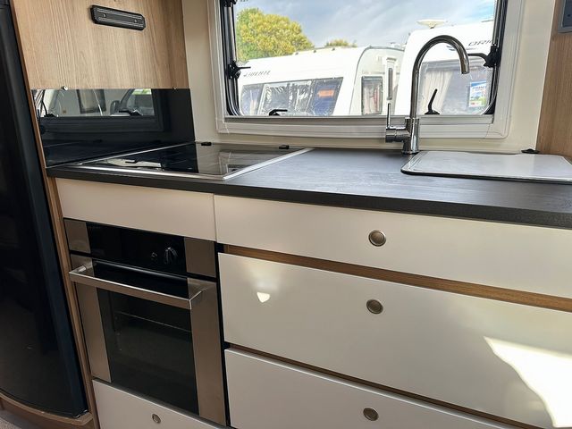 Bailey Autograph 794i Motorhome (2017) - Picture 21