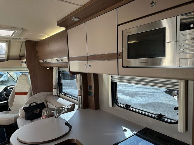 Elddis Encore 255 Motorhome (2017) - Picture 14