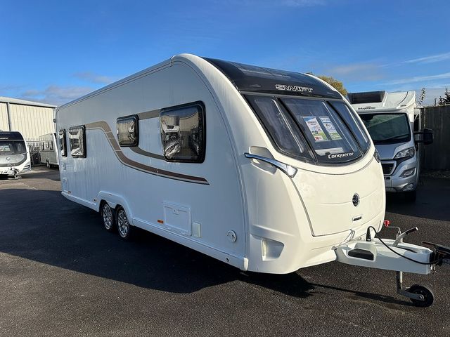 Swift Conqueror 645 Touring Caravan (2017) - Picture 2