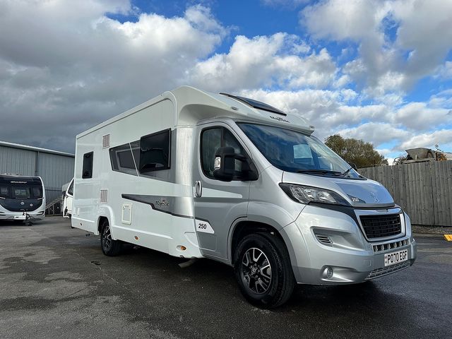 Elddis Majestic 250 Motorhome (2020) - Picture 16