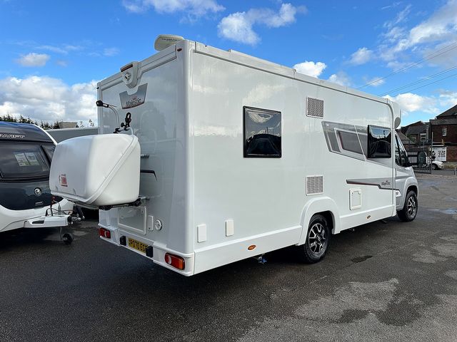 Elddis Majestic 250 Motorhome (2020) - Picture 19