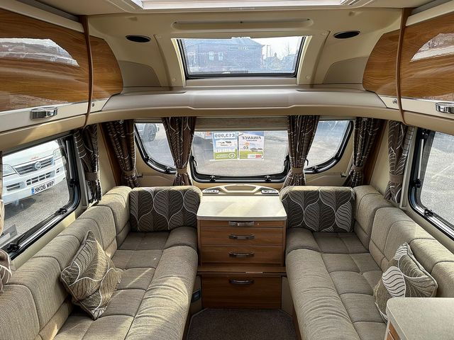 Swift Conqueror 630 Touring Caravan (2014) - Picture 16