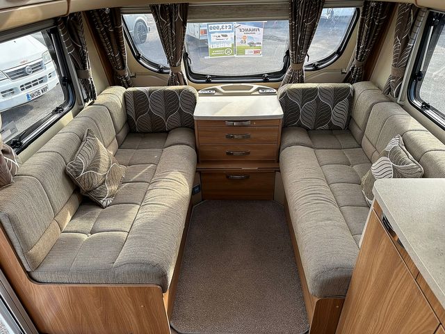 Swift Conqueror 630 Touring Caravan (2014) - Picture 17