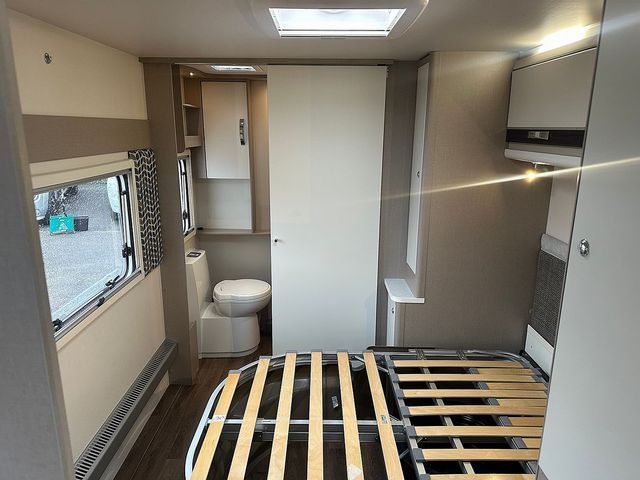 Swift Eccles 580 Touring Caravan (2018) - Picture 14