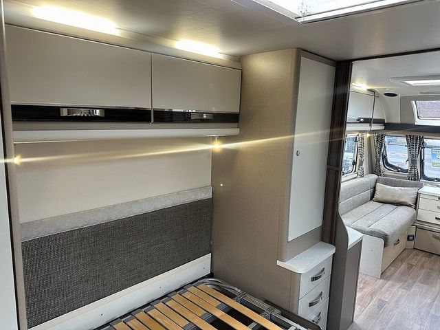 Swift Eccles 580 Touring Caravan (2018) - Picture 8