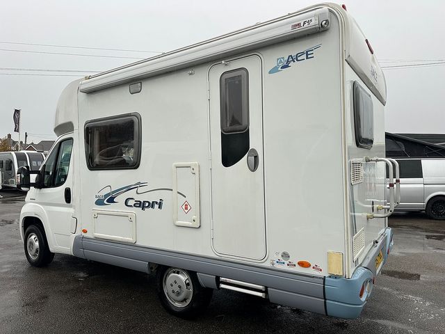 Ace Capri Motorhome (2007) - Picture 3