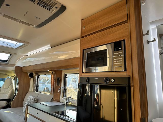 Bailey Autograph 75-2 Motorhome (2017) - Picture 8