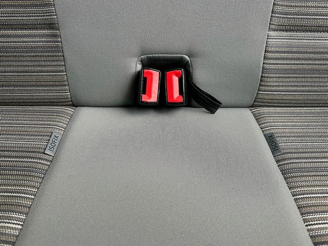 Volkswagen California Campervan (2014) - Picture 14