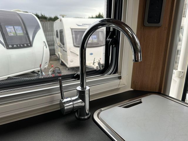 Bailey Autograph 79-4 Touring Caravan (2018) - Picture 14