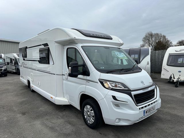 Bailey Autograph 79-4 Touring Caravan (2018) - Picture 2