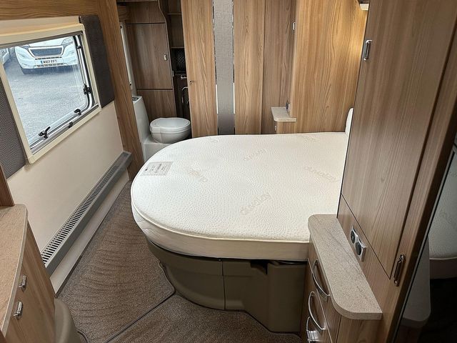 Swift Elegance 645  (2019) - Picture 14