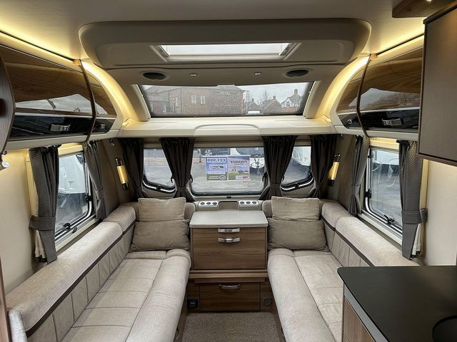 Swift Elegance 645  (2019) - Picture 6